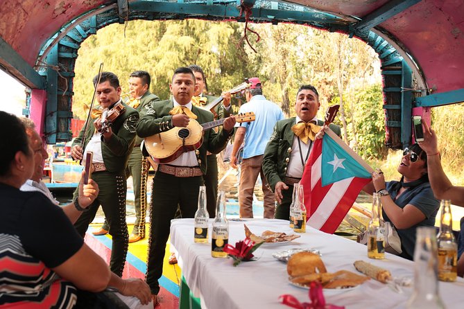 Xochimilco, Coyoacan and Frida Kahlo with Optional Lunch - Price and What You Actually Get for $34.25