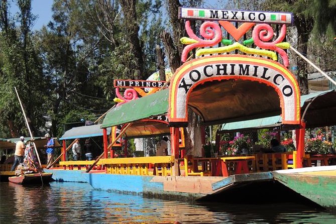 Xochimilco floating gardens, Coyoacan and UNAM murals - Coyoacán Streets: San Juan Bautista Church, and the Coffee-Then-Color Flow