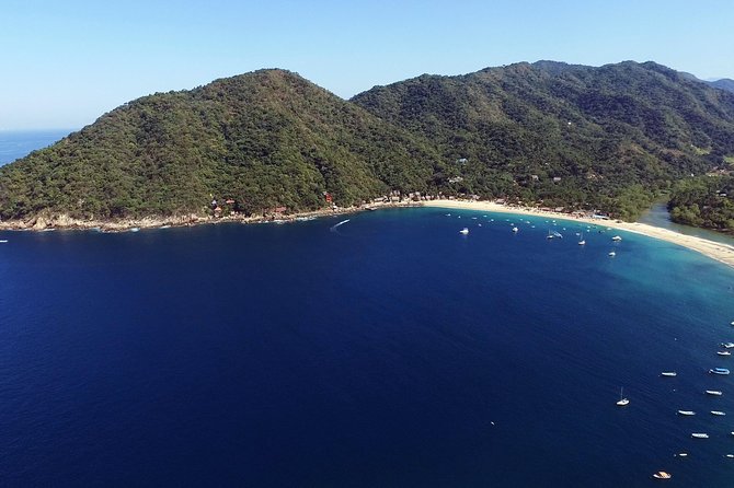 Yelapa and Majahuitas Snorkeling Cruise in Puerto Vallarta All Inclusive - Breakfast onboard: light start, then water play